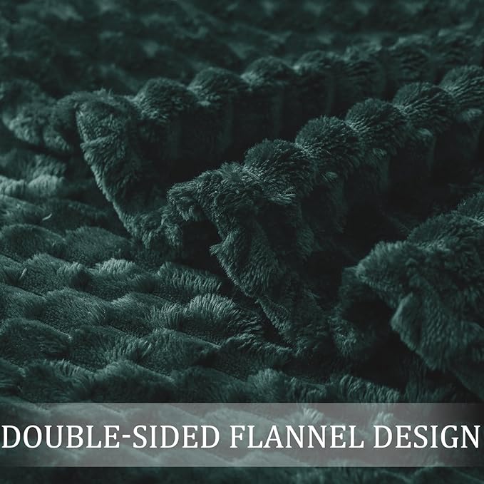 Exclusivo Mezcla Fleece Queen Blanket for Bed, Extra Large Fuzzy Forest Green Bed Blankets, Soft Cozy Plush Sofa Throws for All Seasons, 90x90 Inches