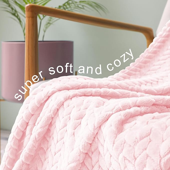 Exclusivo Mezcla Fleece Queen Size Blanket for Bed, 90x90 Inches Soft Cozy Jacquard Flannel Blankets, Lightweight Fuzzy Plush Warm for Women, Light Pink