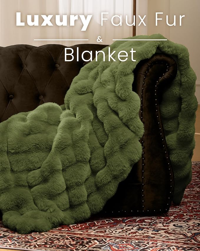 Ultra Soft Cozy Faux Fur Throw Blanket, Fuzzy Plush Thick Bubble Blanket, Oversize Luxury Fluffy Blanket for Couch, Sofa, Bedroom, and Living Room,50x60 Inches,Green