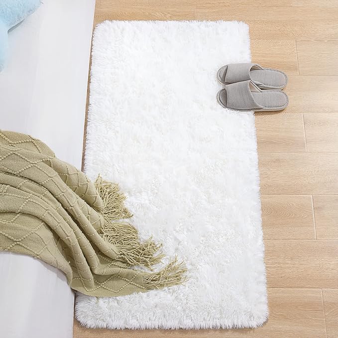 Chicrug Soft Runner Rug for Bedroom Living Room Plush Fluffy Rug 2x4 Feet, Shag Furry Runner Rug Carpet Non Shedding for Nursery Children Kids Girls Room Home Decorative, Cream