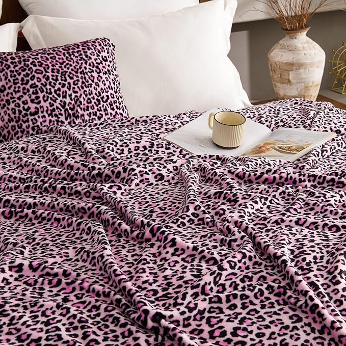BEDELITE Pink Leopard Blanket Twin– Soft & Cozy Cheetah Blanket for Couch, Bed & Sofa, Lightweight Fleece Animal Print Decor, 60"x 80", Pink