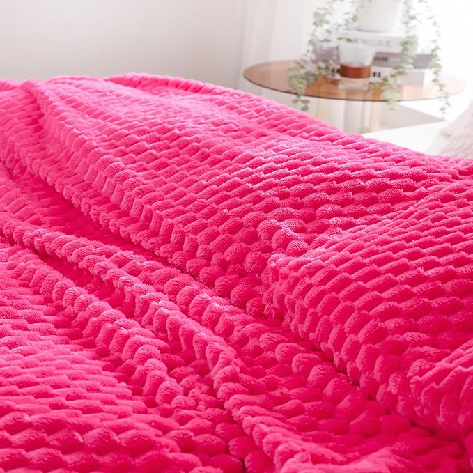 Puncuntex Hot Pink Throw Blanket 108"×90" inches Fuzzy 3D Jacquard Decorative Flannel Fleece Super Soft Plush Cozy Blanket for Couch Sofa Chair Lightweight