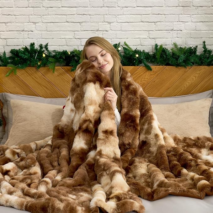 Cozy Bliss Faux Fur Throw Blanket for Bed Queen Size, Fuzzy Soft Plush Thick Bubble Blanket for Bedroom Living Room, 90x90 Inches Tie-dye Brown