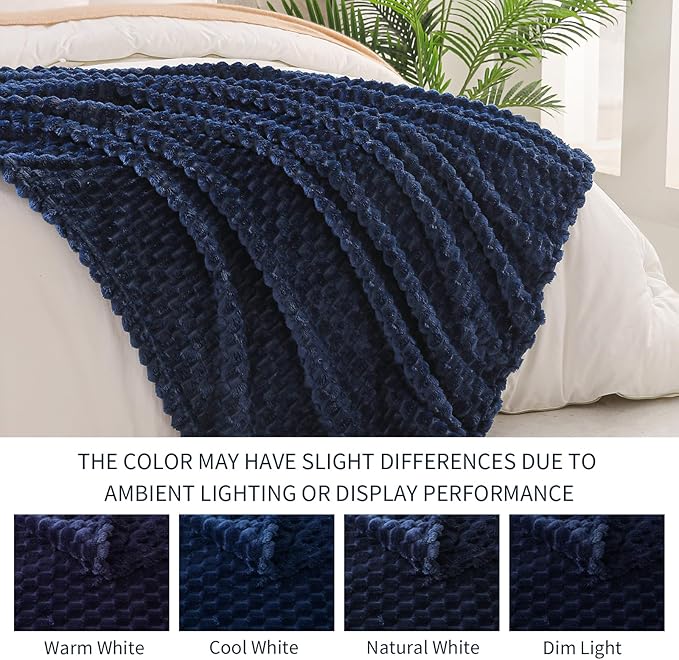 Exclusivo Mezcla Fleece King Blanket for Bed, Extra Large Fuzzy Navy Blue Bed Blankets, Soft Cozy Plush Sofa Throws for All Seasons, 90x104 Inches
