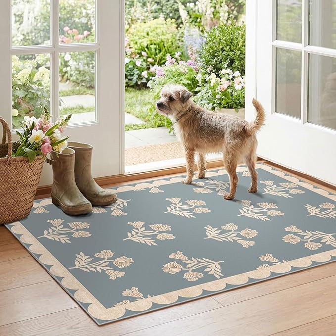 Floral Outdoor Rug - 28" x 43" Front Door Mat Indoor Outside Entrance Non-Slip Washable Outdoor Mat Blue Farmhouse Scalloped Rug for Entryway Kitchen Bedroom Layered Doormat for Front Porch