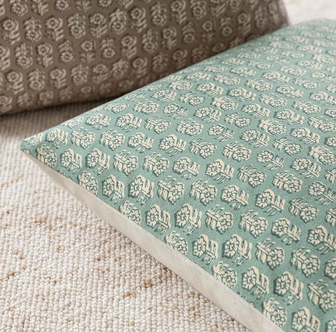 Foindtower Set of 2 Decorative Neutral Floral Print Throw Pillow Covers Vintage Accent Farmhouse Cushion Covers Boho Home Decor for Sofa Chair Couch Bedroom Living Room Outdoor,18×18 Inch,Aqua Blue