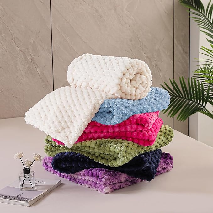 Exclusivo Mezcla Fleece Queen Blanket for Bed, Extra Large Fuzzy Stone Blue Bed Blankets, Soft Cozy Plush Sofa Throws for All Seasons, 90x90 Inches