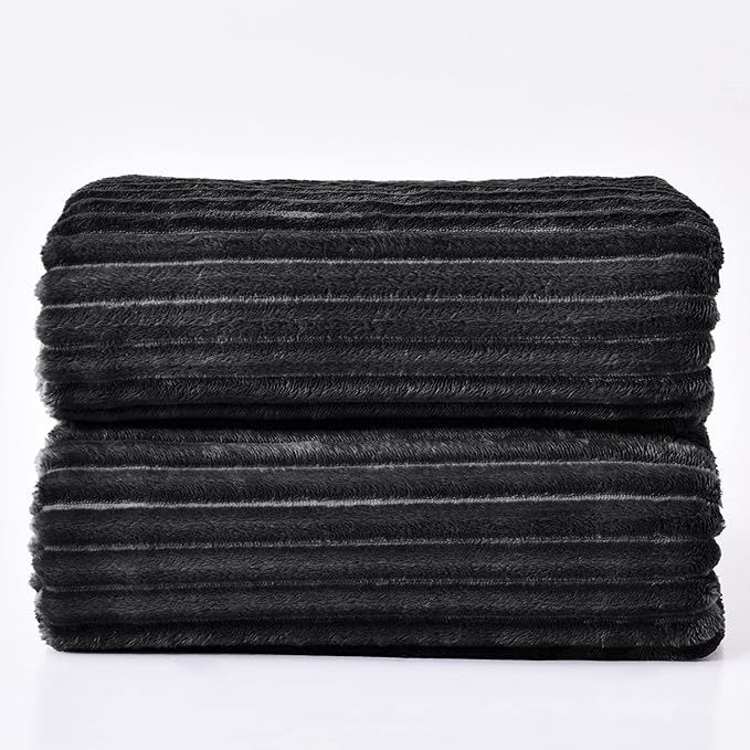 BEDELITE Fleece Blanket King Size – 3D Ribbed Jacquard Soft and Warm Decorative Fuzzy Blankets – Cozy, Fluffy, Plush Lightweight Throw Blankets for Couch, Bed, Sofa(Black, 108x90 inches)