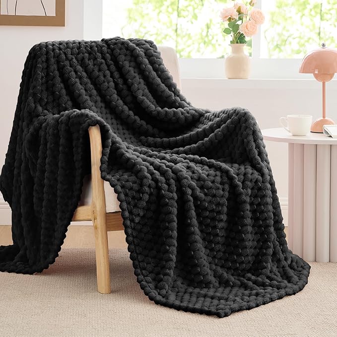 BEDELITE Fleece Blanket Throw XL for Bed Couch, 3D Jacquard Decorative Black Throw, Soft and Cozy Warm Plush Fuzzy Blanket All Seasons Suitable, 50x70Inches