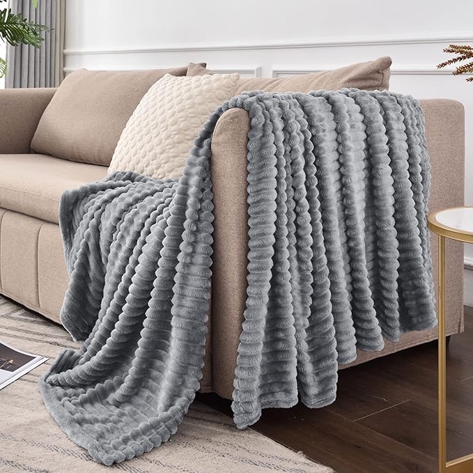 BEDELITE Fleece Blanket Twin Size – 3D Ribbed Jacquard Soft and Warm Decorative Fuzzy Blankets – Cozy, Fluffy, Plush Lightweight Throw Blankets for Couch, Bed, Sofa(Grey, 60x80 inches)
