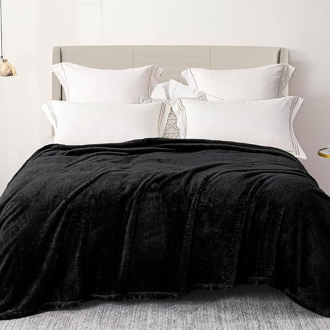 Exclusivo Mezcla Plush Fuzzy Fleece Bed Blanket Twin Size, Super Soft, Fluffy and Warm Blankets for Couch, Bed, All Season (Black, 90x66 inches)