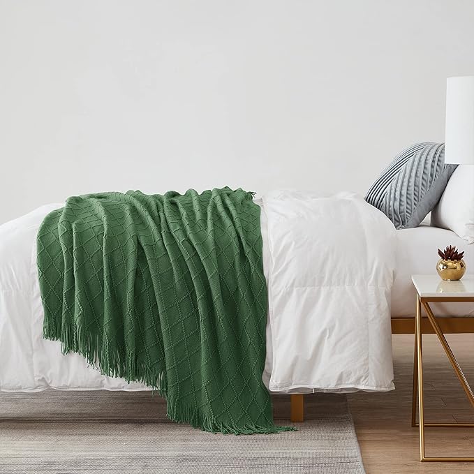 BOURINA Green Throw Blanket 50 x90 Inches Throw Textured Solid Soft Sofa Throw Bed Runner Couch Cover Knitted Decorative Blanket Bed Runner