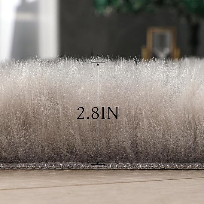 linmopm Faux Fur Rug Sheepskin Shag Fluffy Fuzzy Grey 3x4 ft Rugs for Bedroom Bedside Bed Floor Living Room Plush Rectangle High-Density Cushion Carpet Super Sofa Cover