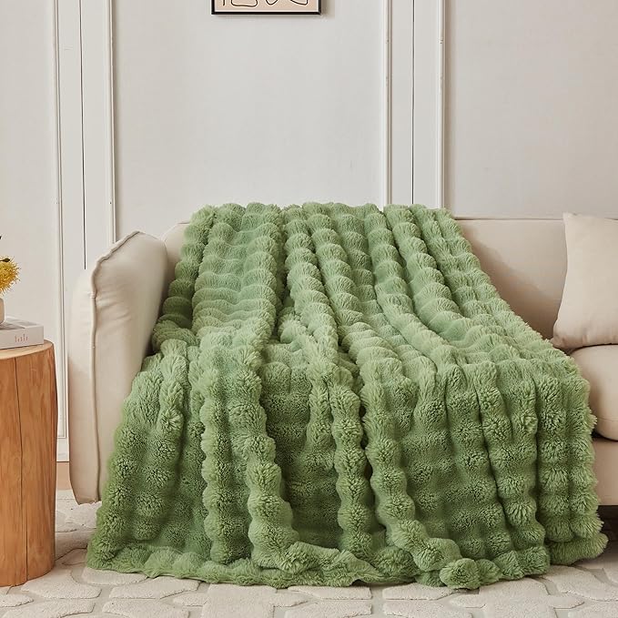 COOVA Faux Fur Throw Blanket for Couch, Cozy Soft and Fuzzy Plush Rabbit Fur Bubble Blanket for Sofa Bedroom Living Room, 60x80 Inches Light Green