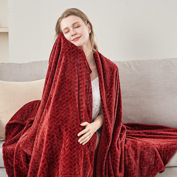 inhand Red Fleece Twin Blanket, Super Soft Flannel Cozy Blankets for Adults, Lightweight Leaves Pattern Fuzzy Blanket for Couch Sofa Bed Office, Warm Plush Blankets for All Season, 60x90 Inches