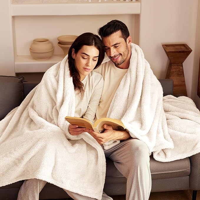 Exclusivo Mezcla Plush Fuzzy Fleece Bed Blanket Queen Size, Super Soft, Fluffy and Warm Blankets for Couch, Bed, All Season (Ivory, 90x90 inches)