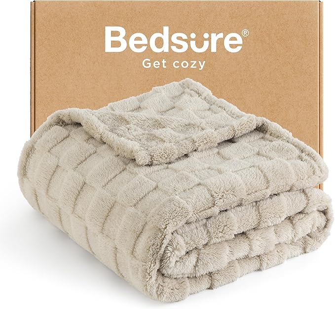 Bedsure GentleSoft Beige Throw Blanket for Couch - Checkered Fleece Blankets Gifts for Kids Girls, Cute Soft Cozy Throw for Bedroom Home Decor Gifts, Neutral, 50x60 Inches