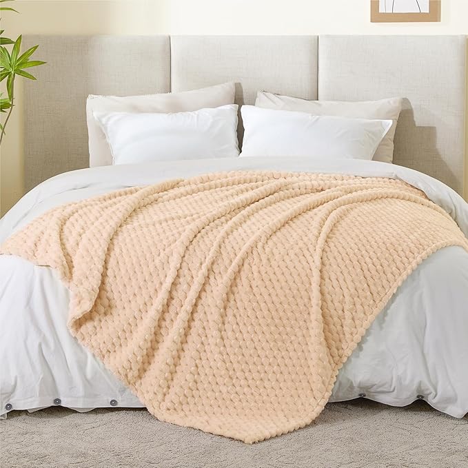 BEDELITE Fleece Throw Blanket for Couch & Bed - 3D Jacquard Decorative Blush Sand Blanket, Super Soft and Cozy Warm Fuzzy Blanket All Seasons Suitable, 50x60Inches