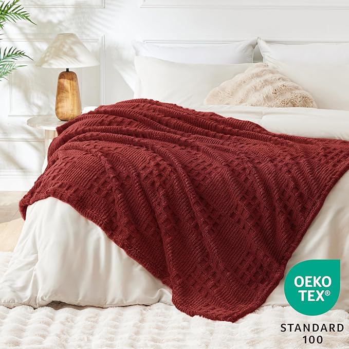 EXQ Home Fleece Throw Blanket for Couch or Bed - 3D Waffle Patchwork Pattern Jacquard Decorative Blankets - Cozy Soft Lightweight Fuzzy Flannel Blanket Suitable for All Seasons(50"×60",Red)