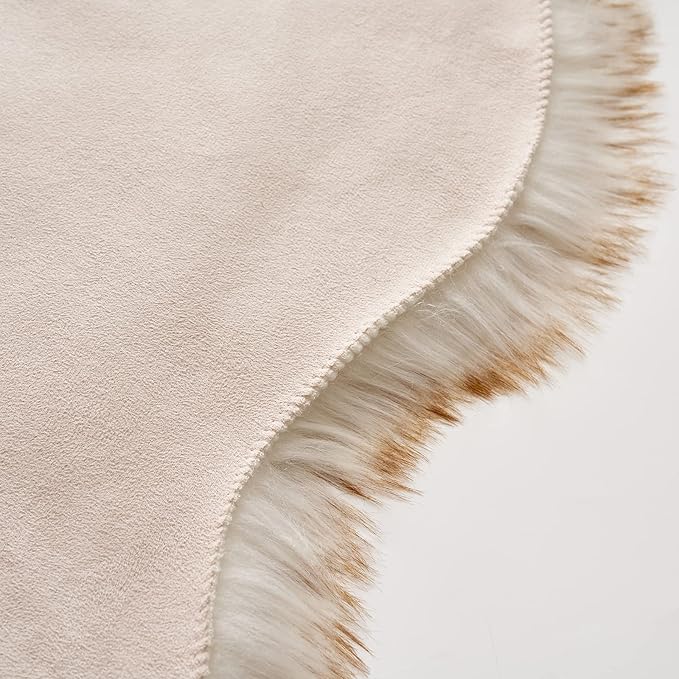 MIULEE Faux Fur Sheepskin Rug, Luxury Fluffy Area Rugs - Super Soft Decorative Shag Carpet for Bedroom, Living Room, and Nursery - 2x3 Feet, Frosted Tips Brown