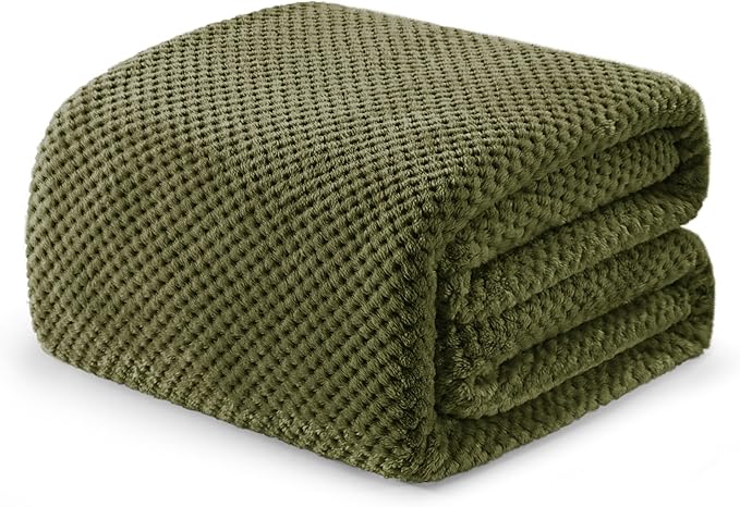 Exclusivo Mezcla Fleece Bed Blanket King Size, Super Soft and Warm Blankets for Couch, Sofa and Bed Waffle Textured, Cozy, Fuzzy and Lightweight (Olive Green, 90x104 Inches)