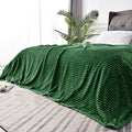 BEDELITE Fleece Blanket King Size – 3D Ribbed Jacquard Soft and Warm Decorative Fuzzy Blankets – Cozy, Fluffy, Plush Lightweight Throw Blankets for Couch, Bed, Sofa(Green, 108x90 inches)