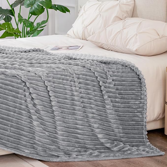 BEDELITE Fleece Blanket Queen Size – 3D Ribbed Jacquard Soft and Warm Decorative Fuzzy Blankets – Cozy, Fluffy, Plush Lightweight Throw Blankets for Couch, Bed, Sofa(Grey, 90x90 inches)
