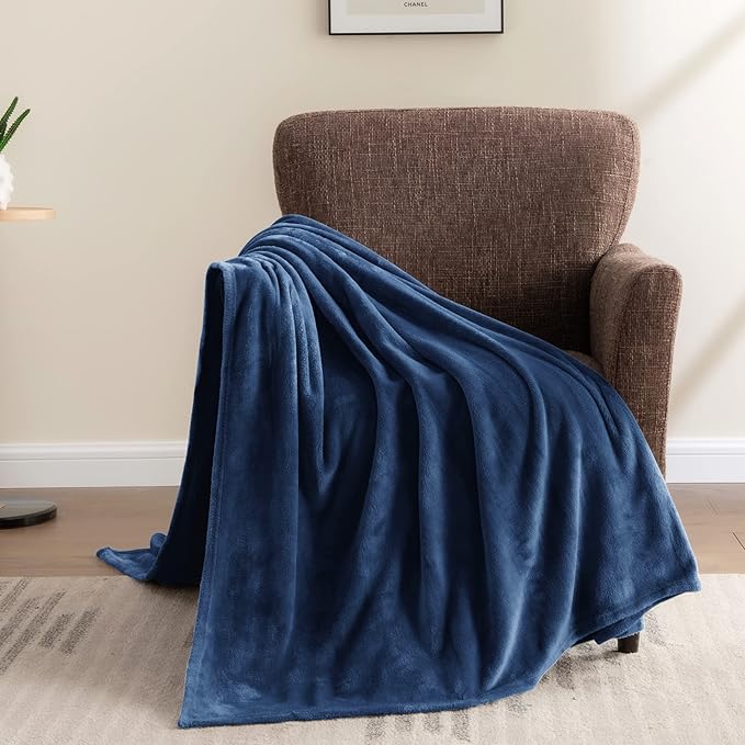 BEDELITE Fleece Blanket Twin Size Navy Blue Throw Blankets for Couch & Bed, Luxury Plush Cozy Fuzzy Blanket 60x80 inches, Super Soft Warm Lightweight Throw Blanket for Travel Camping