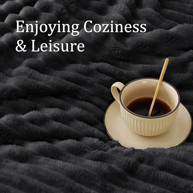 BEDELITE Fleece Black Throw Blanket for Couch - 300GSM Soft & Warm Fluffy Black Blanket, Decorative and Giftable Striped Blankets for Women, Men, 50"x60"