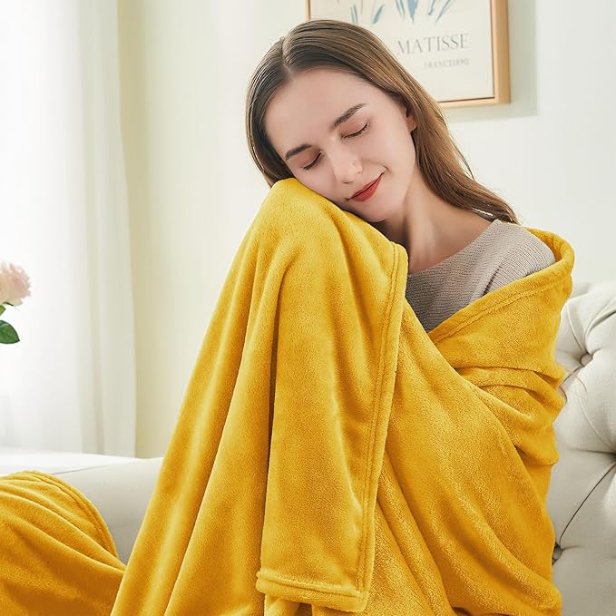 BEDELITE Fleece Blanket Yellow Throw Blanket for Couch & Bed, Luxury Plush Cozy Fuzzy Blanket 50" x 60", Super Soft Warm Lightweight Throw Blanket for Travel Camping
