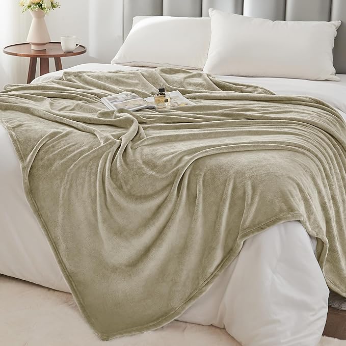 BEDELITE Fleece Blanket Twin Size Oat Linen Throw Blankets for Couch & Bed, Luxury Plush Cozy Fuzzy Blanket 60x80 inches, Super Soft Warm Lightweight Throw Blanket for Travel Camping