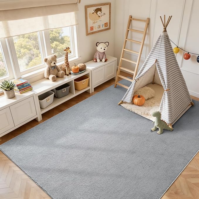 FinRèc 5x7 Washable Area Rugs for Bedroom Living Room, Low Pile Thin Rug Solid Color, Non-Slip Carpet Indoor for Home Decor (Pure Light Grey)