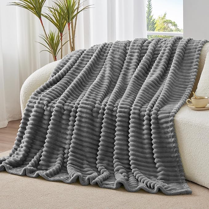 BEDELITE Fleece Throw Blanket for Couch - 300GSM Soft & Warm Fluffy Grey Blanket, Decorative and Giftable Striped Blankets for Women, Men, 50"x60"