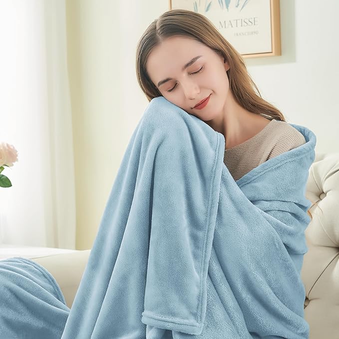BEDELITE Fleece Blanket King Size Blankets for Bed, Luxury Plush Cozy Fuzzy Blanket 108x90 inches, Super Soft Warm Lightweight Throw Blanket All Seasons Suitable, Washed Blue