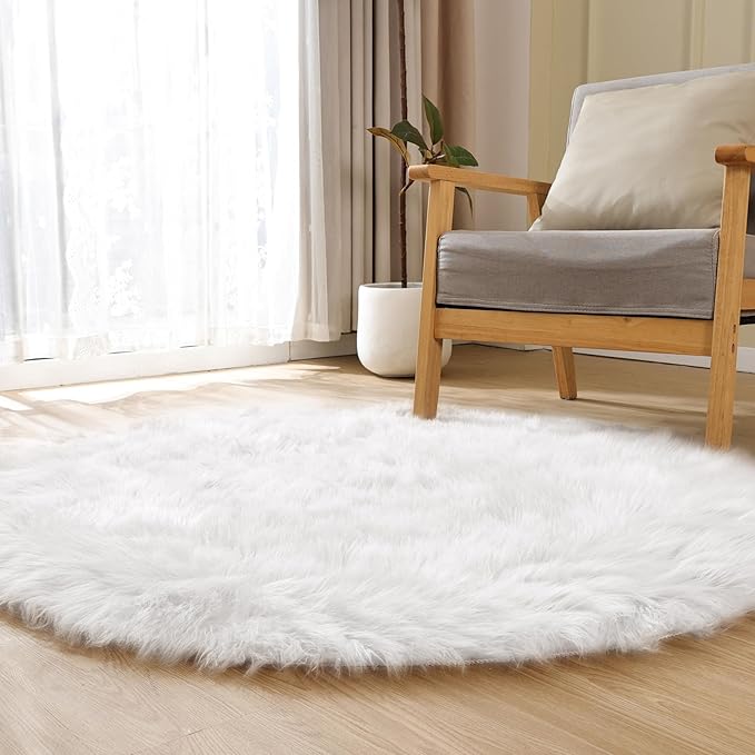 ORINOVA White Fluffy Faux Sheepskin Washable Fur Round Rug 5ft Nursery Rugs for Bedroom Plush Boho Circle Rug for Living Room Teen Room Décor