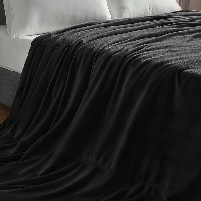 BEDELITE Big Fleece Blanket 120" x 120" (10' x 10'), Super Soft Fluffy Fuzzy Oversized King Blanket for Bed, Couch, Sofa, Camping, Extra Large Fits Whole Family, Black