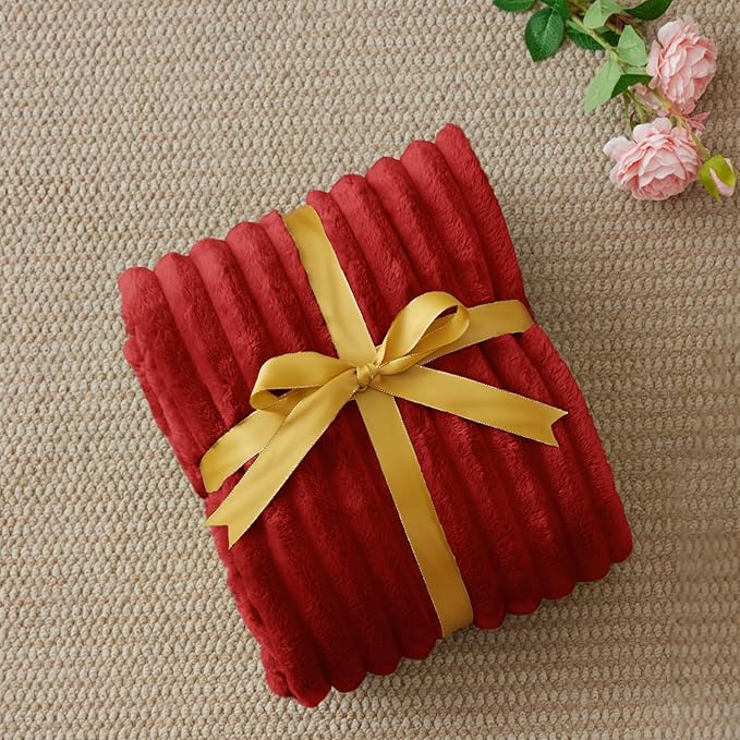 BEDELITE Twin Blanket for Couch & Bed, 300GSM Soft & Warm Fleece Blanket, Decorative and Giftable Striped Burgundy Blankets for Women, Men, 60"x80"