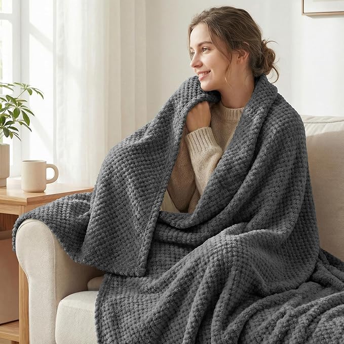Exclusivo Mezcla Fleece Throw Blanket Extra Large, Super Soft and Warm Blankets for Couch, Sofa and Bed Waffle Textured, Cozy, Fuzzy and Lightweight (Dark Grey, 50x70 Inches)