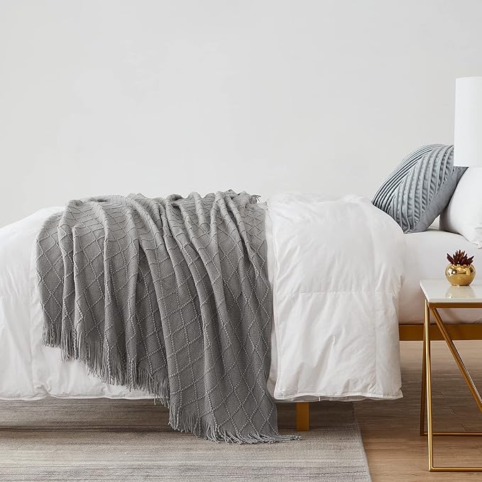 BOURINA Light Grey Throw Blanket 50 x90 Inches Throw Textured Solid Soft Sofa Throw Bed Runner Couch Cover Knitted Decorative Blanket Bed Runner
