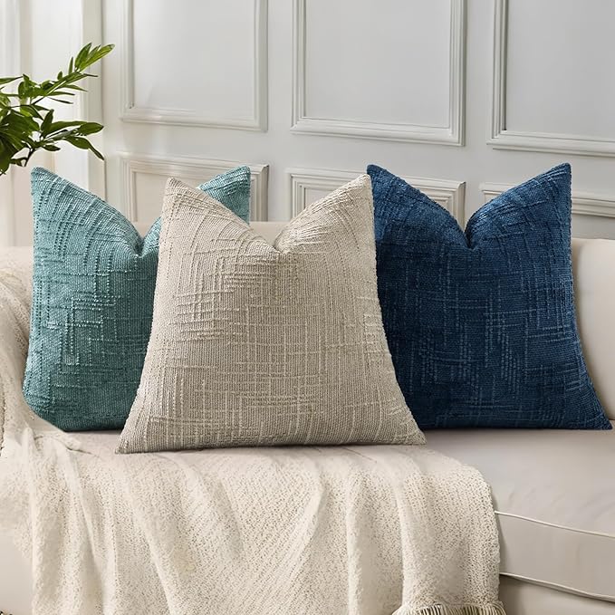 decorUhome Summer Teal Chenille Throw Pillow Covers 18x18 Set of 2 Textured Soft Cozy Slubby Couch Pillow Covers Modern Farmhouse Boho Decorative Pillow Cases for Bed Sofa Living Room