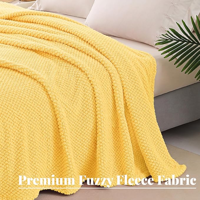 Whale Flotilla King Size Fuzzy Fleece Blanket for Bed, 90x104 Inch Fluffy Warm Soft Jacquard Blankets for All Season, Lightweight and Cozy, Yellow