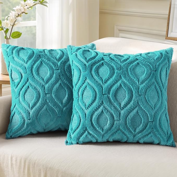 decorUhome Summer Throw Pillow Covers 20x20 Inch Set of 2, Soft Plush Faux Wool Turquoise Solid Couch Pillow Covers, Accent Farmhouse Neutral Square Pillow Cases for Sofa Bed Living Room