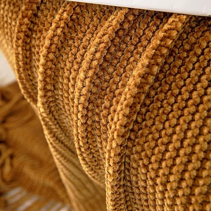 lifein Throw Blanket for Couch, Soft Boho Decor Bed Throw,Cozy Brown Knitted Chenille Small Farmhouse Lightweight Throw (Golden Brown,60 * 80")