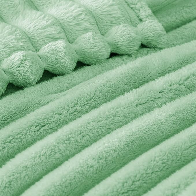 Exclusivo Mezcla King Size Flannel Fleece Blanket, Super Soft Striped Jacquard Bed Blanket, Lightweight Fuzzy Cozy for All Seasons, 90x104 Inches, Sage Green