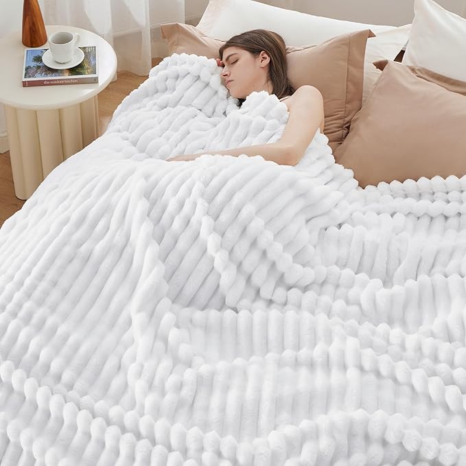 Bedsure GentleSoft White Full Blanket for Bed - Cozy Soft Blankets for Women, Cute Large Throws for Girls, Bright White, 84x90 Inches
