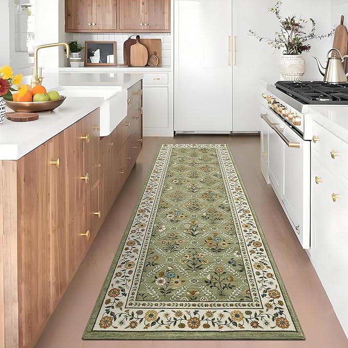 Runner Rug for Hallway Entryway 2.5x8 Farmhouse Floral Non-Slip Machine Washable Kitchen Rug Runner Non-Shedding Low-Pile Soft Long Carpet for Entrance Laundry Room Green