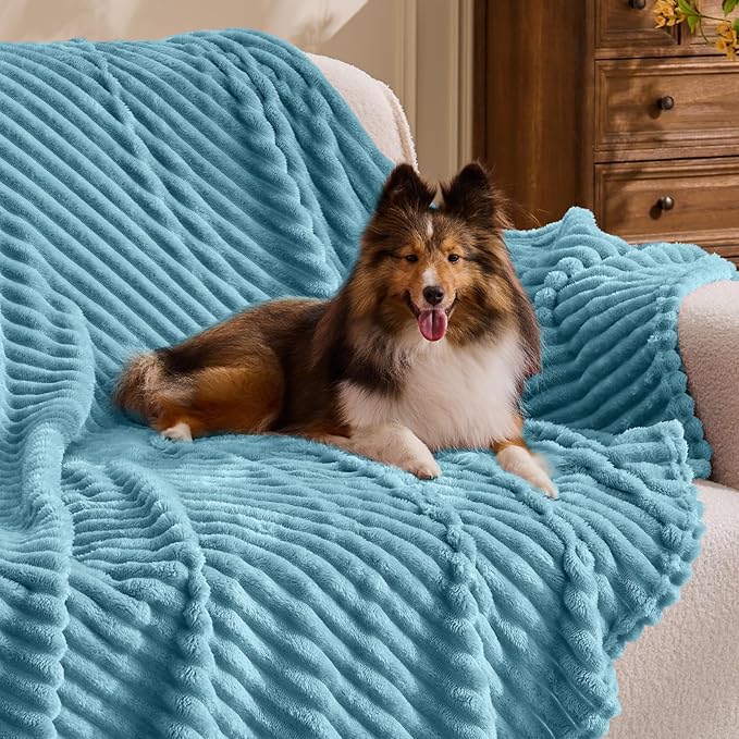 BEDELITE Fleece Throw Blanket for Couch – 3D Ribbed Jacquard Soft and Warm Decorative Fuzzy Blanket – Cozy, Fluffy, Plush Lightweight Washed Blue Throw Blankets for Bed, Sofa, 50x60 inches