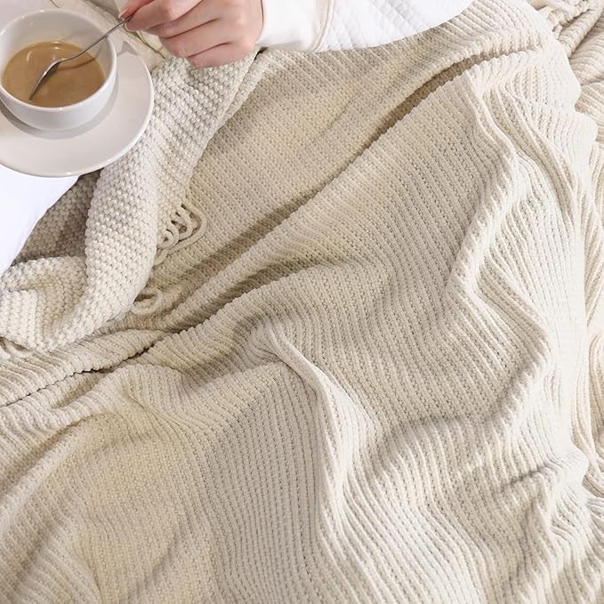 lifein Chenille Throw Blanket 60x80 - Soft Boho Knitted Blanket for Couch Cozy Farmhouse Decor Bed Throw, Lightweight All Season White/Cream Blanket, Decorative for Living Room Bedroom Spring Decor