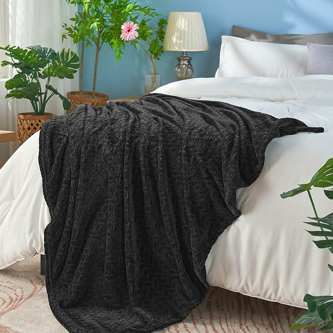 inhand Black Fleece Twin Blanket, Super Soft Flannel Cozy Blankets for Adults, Lightweight Leaves Pattern Fuzzy Blanket for Couch Sofa Bed Office, Warm Plush Blankets for All Season, 60x90 Inches