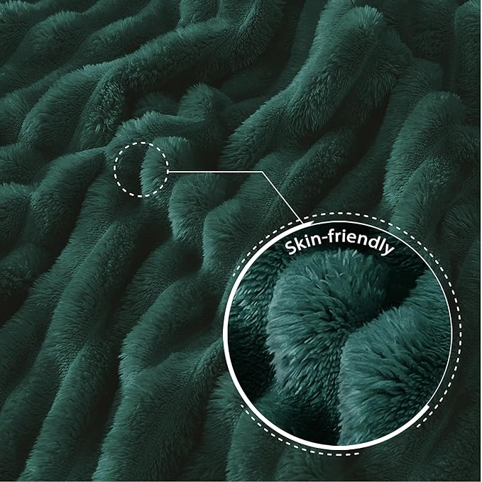 Exclusivo Mezcla Queen Size Flannel Fleece Blanket, Super Soft Striped Jacquard Bed Blanket, Lightweight Fuzzy Cozy for All Seasons, 90x90 Inches, Forest Green
